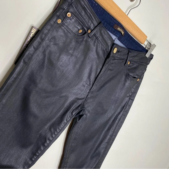 ✨NWT Roberto Cavalli Black Blue Mid Rise Coated Skinny Jeans Women's Size 6 - Picture 4 of 12
